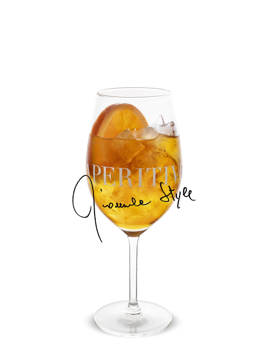 Aperitivo Nonino Giannola Style è uno spritz con l'Amaro Nonino o meglio, è il modo preferito di degustare l'Amaro della nostra Regina della Grappa!