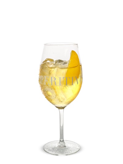 Botanical Spritz, il twist dello Spritz con L'Aperitivo Nonino BotanicalDrink.