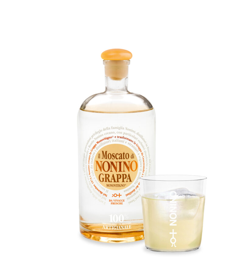 Italiano cocktail con Grappa Nonino Monovitigno Moscato